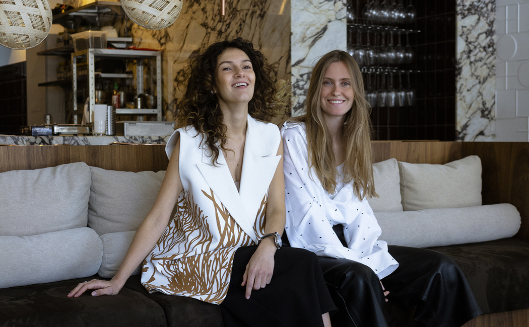 Основатели бюро Artists Collaboration Ангелина Бородкина и Ксения Евстафьева: «Хороший дизайн — это честный дизайн»