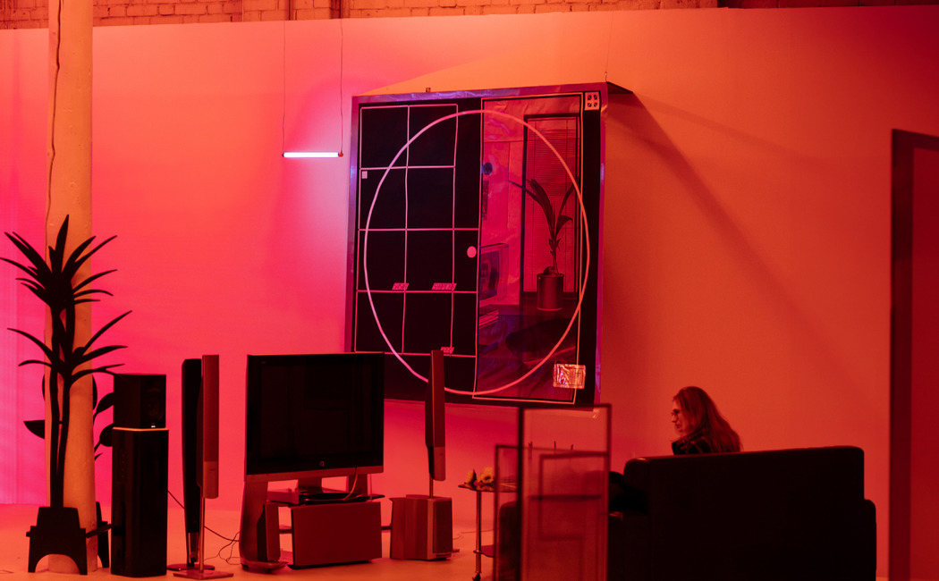 «9/0» — выставка Саши Шардак о недавнем прошлом, технологиях и цифровом дизайне